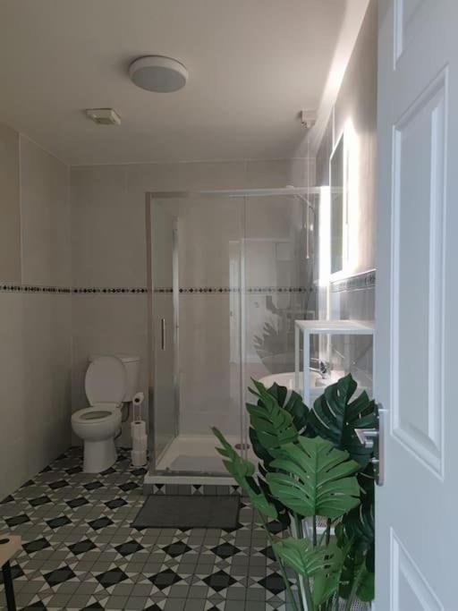 Blacklion Prime Location Apartment Extérieur photo