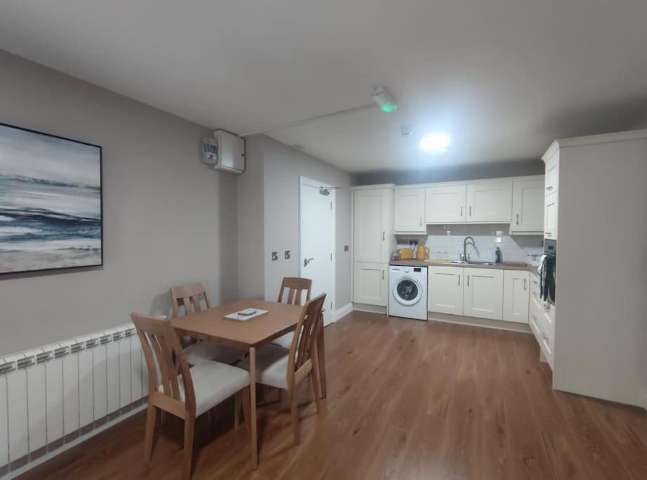 Blacklion Prime Location Apartment Extérieur photo