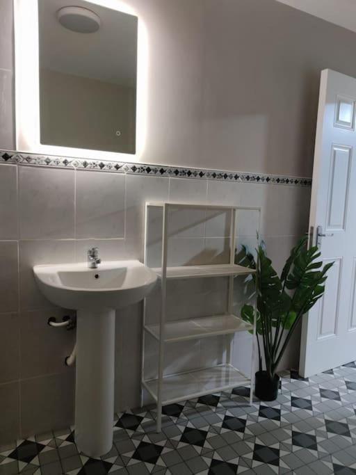 Blacklion Prime Location Apartment Extérieur photo